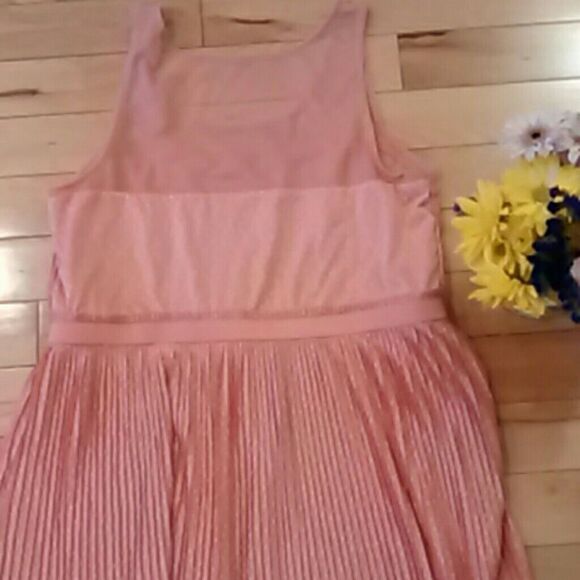 L C Lauren Conrad Pleated Polka Dotslined skirt, - Picture 5 of 14